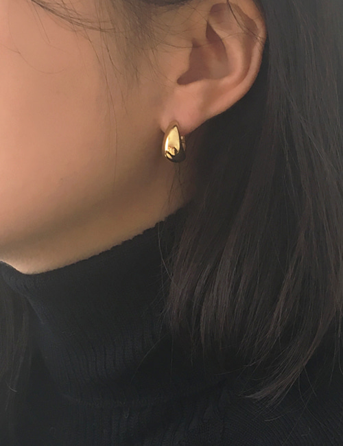 raglan earring