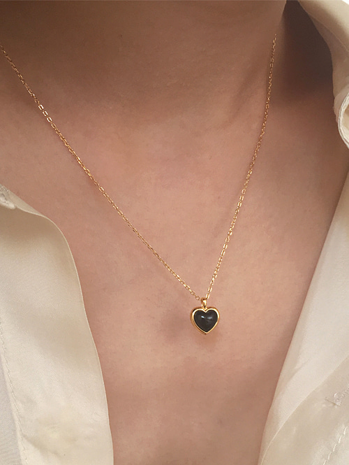 heart onyx necklace