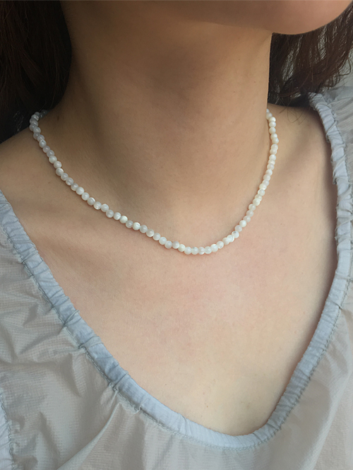 mother-of-pearl necklace